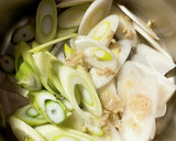 寒い時はこれ★焼き白ネギ生姜うどん作り方1写真