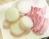 豚バラ肉と大根の味噌煮作り方1写真