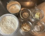 基本のパン☆材料6つ☆捏ねるの1分だけ☆作り方1写真