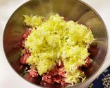 肉汁溢れるキャベツいっぱいのメンチカツ作り方4写真