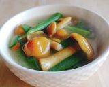 大きなナメコとニラの味噌汁★時短作り方5写真