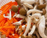おこげがうまっ！具だくさん炊き込みご飯作り方1写真