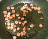 ウインナーと卵のピリ辛醤油鰹チャーハン作り方2写真
