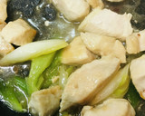 タレで仕上げる●鶏肉＆長ネギの炒めもの作り方3写真