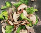 ❀ブロッコリーと豚肉の七味マヨ炒め❀作り方10写真