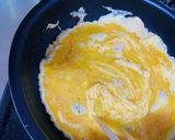 ニラと玉子だけの/ピリ辛・ニラ玉丼作り方6写真