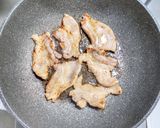 豚バラ肉とフライドポテトのケチャップ炒め作り方2写真