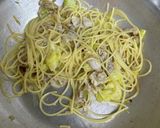 豚バラ、キャベツのトリュフオイルパスタ作り方3写真