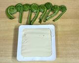 豆腐とこごみのお味噌汁作り方1写真