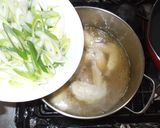 鶏手羽先スープ♪冬かぜに温まる漢方薬膳作り方5写真