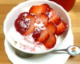 朝のフルーツ　苺とマシュマロヨーグルト作り方5写真