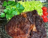 肉汁たっぷり!簡単牛リブロースステーキ作り方5写真