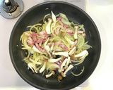 春キャベツとベーコンの和風ペペロンチーノ作り方2写真