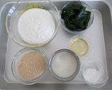 わかめたっぷり★フライパンで米粉蒸しパン作り方1写真