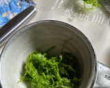 【旅先料理】あおさと小ネギのお湯スープ作り方1写真