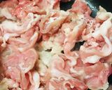 材料３つ●あまから豚玉子丼作り方1写真