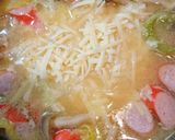 簡単!激ウマ!ウインナー白菜味噌チーズ鍋作り方7写真