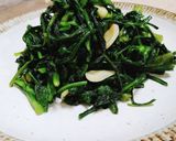 ✿春菊のにんにく炒め✿作り方4写真