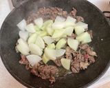 ＊牛肉と大根のにんにくバター醤油炒め＊作り方3写真