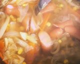ウィンナーとたっぷり野菜のコンソメスープ作り方3写真