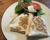 乗せて焼くだけハムとチーズのケサディーヤ作り方7写真