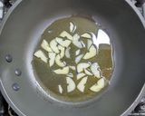 豚バラ肉と牡蠣と春菊と春雨の重ね煮作り方5写真