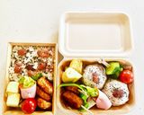 お出かけ弁当♡使い捨て容器で。作り方1写真