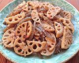 鰹節香るれんこんとこんにゃくの甘辛炒め作り方5写真