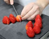 桃色がかわいい　簡単いちごパンナコッタ作り方1写真