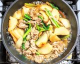 豚こま肉と蕪のオイスターソース炒め作り方5写真