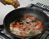 豚こまとトマトの黒胡椒炒め丼作り方4写真