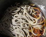 キノコと沢庵の肉蕎麦、ラー油仕立て作り方1写真