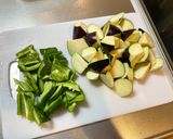 ナスとピーマンの酢醤油炒め作り方1写真