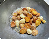 新じゃがとにんにくのはちみつ味噌炒め作り方5写真