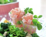 ミルクピッチャーにハムのお花を♪作り方12写真