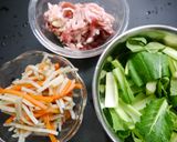 簡単！髪に栄養☆牛小松菜の中華炒め作り方1写真