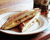 ホットサンド★とろ〜りハニーナッツチーズ作り方7写真