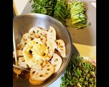 レンコンと鯖味噌煮缶のサラダ作り方3写真