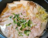 簡単！激ウマ！豚バラ白菜の中華風ミルク鍋作り方6写真