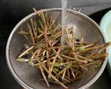 ごま油と鰹の風味 つくしの佃煮作り方2写真