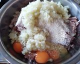 作り置きから複数の料理！ハンバーグのタネ作り方3写真
