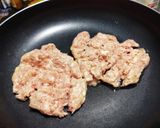 ハンバーグのタネから作るそぼろ丼作り方3写真