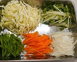 さやえんどうとセロリの野菜スープ作り方1写真
