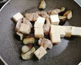 鶏もも肉と厚揚げの味噌炒め作り方5写真