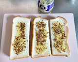 お好きなドライフルーツで♬チーズトースト作り方1写真
