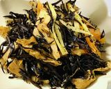 お弁当に万能！舞茸入りひじきの旨煮作り方6写真