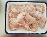 むね肉と新玉ねぎのバターじょうゆ炒め作り方2写真