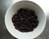 キャベツとレーズンのマヨマスタードサラダ作り方1写真