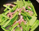 油菜心と豚のオイスターソースにんにく添え作り方5写真
