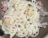 蓮根と豚肉のマヨ炒め作り方2写真